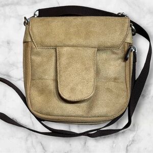 🤎TRAVELON Beige Faux Suede Travel Crossbody Multi Pocket Adjustable Bag NWOT